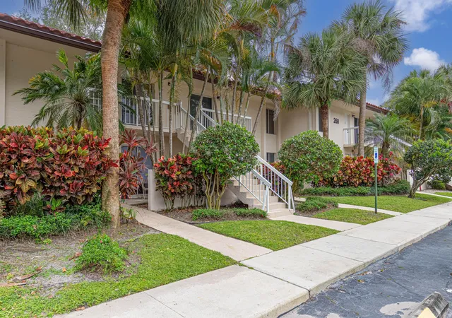 260-nw-67th-st-a203-boca-raton-fl-33487/hzid_aa3864c6