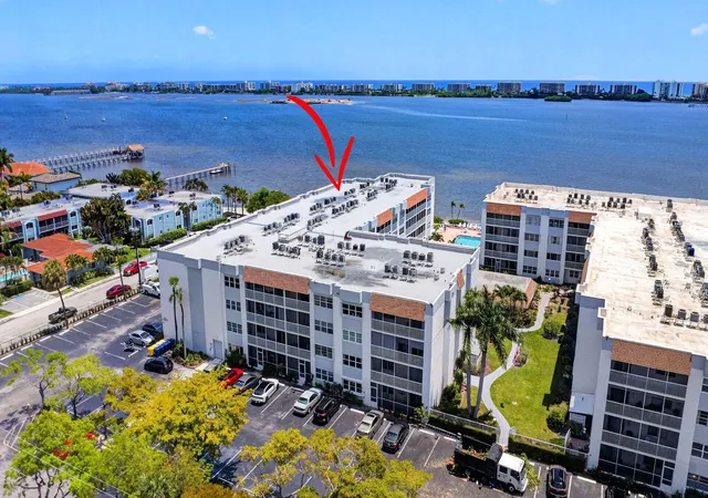 1502-s-lakeside-dr-214-fl-33460/hzid_8a92d55c
