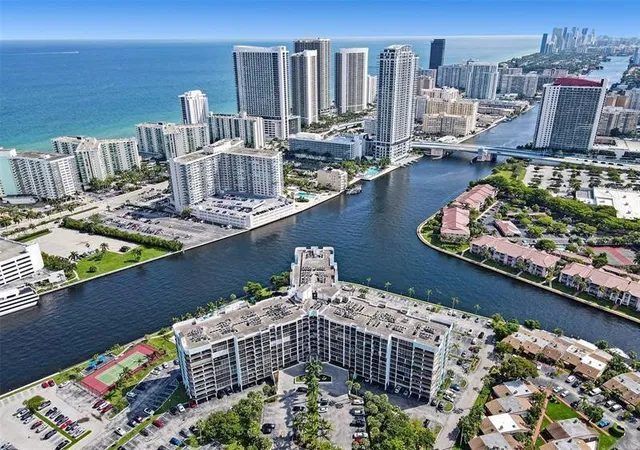200-leslie-dr-626-hallandale-beach-fl-33009/hzid_3e4e620d