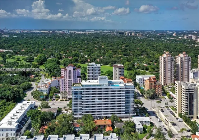 700-biltmore-way-504-coral-gables-fl-33134/hzid_93892028