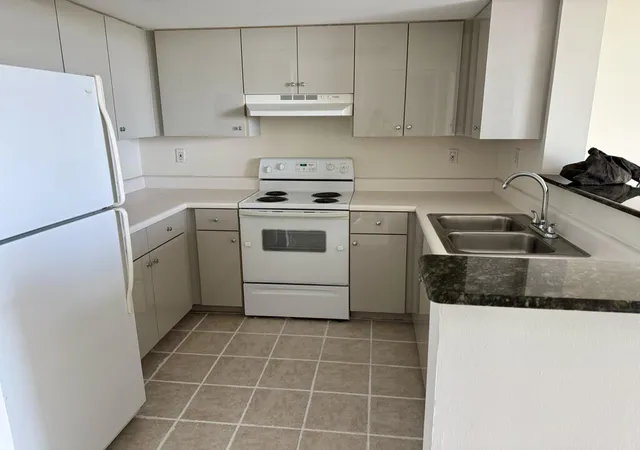 3000-coral-wy-1007-miami-fl-33145/hzid_bc812797