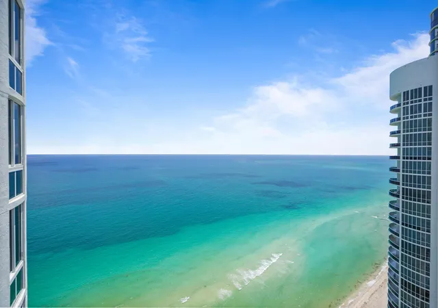 15901-collins-ave-3902-sunny-isles-beach-fl-33160/hzid_cb8383b4