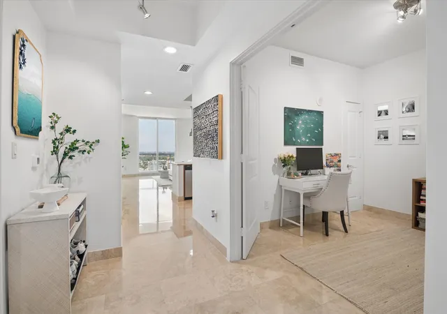 315-ne-3rd-ave-2108-fort-lauderdale-fl-33301/hzid_ca2563d2
