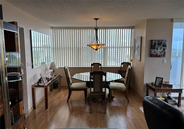 1200-ne-miami-gardens-dr-606w-miami-fl-33179/hzid_1ecc3cc5