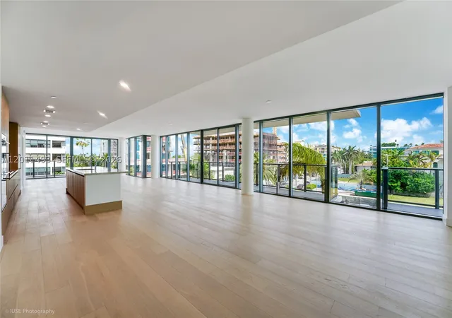 1177-kane-concourse-405-bay-harbor-islands-fl-33154/hzid_4e86bf66