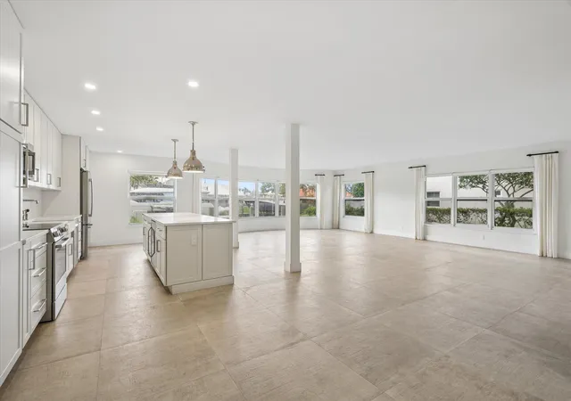 5100-bayview-dr-106-fort-lauderdale-fl-33308/hzid_d2ccf750