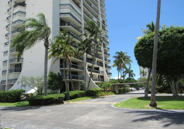 2400-presidential-wy-1803-west-palm-beach-fl-33401/hzid_fcaeaf34
