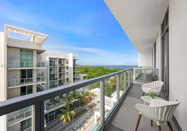 3900-biscayne-blvd-ph1220-miami-fl-33137/hzid_abc0e02f