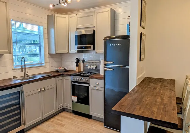 2950-se-ocean-blvd-5-2-stuart-fl-34996/hzid_9da4ac3b