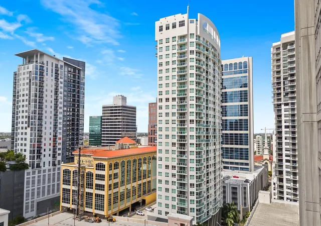350-se-2nd-st-1870-fort-lauderdale-fl-33301/hzid_698696d1