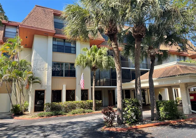 671-ne-195th-st-207-e-miami-fl-33179/hzid_56a24182