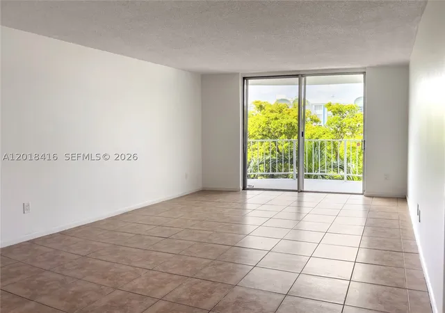 496-nw-165th-st-rd-d-410-miami-fl-33169/hzid_9c8a8bcd