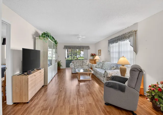 2935-sw-22nd-ave-108-delray-beach-fl-33445/hzid_50227f78