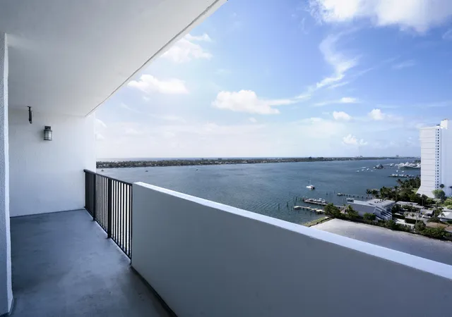 5600-n-flagler-dr-1605-west-palm-beach-fl-33407/hzid_388d3f5a