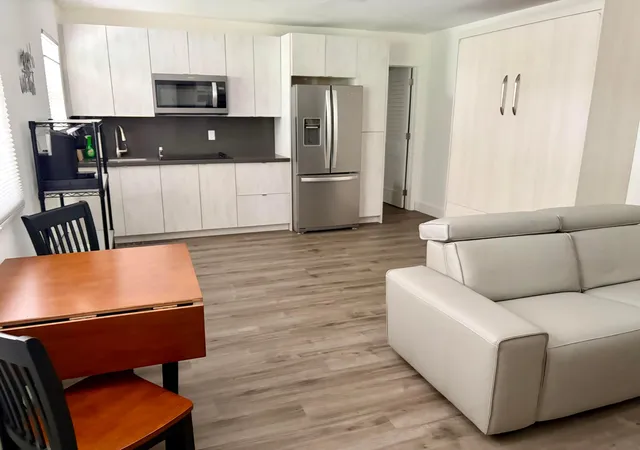 1480-s-ocean-blvd-111-lauderdale-by-the-sea-fl-33062/hzid_960f9dd7