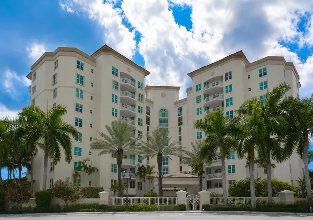 550-se-mizner-blvd-b702-boca-raton-fl-33432/hzid_50061442