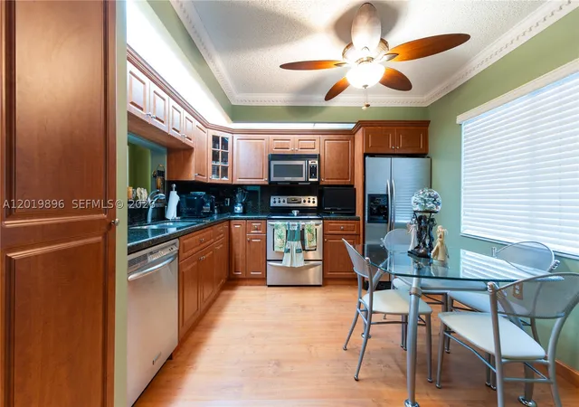 1600-sw-127th-way-207c-pembroke-pines-fl-33027/hzid_dc7d6ee3