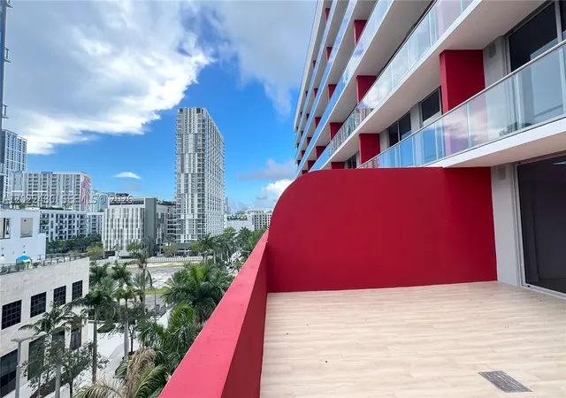 3100-ne-1st-av-608-miami-fl-33137/hzid_eb7c9bd6