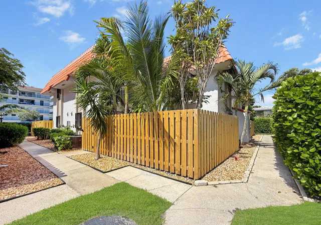 1251-s-federal-hwy-114-boca-raton-fl-33432/hzid_0a6c8523
