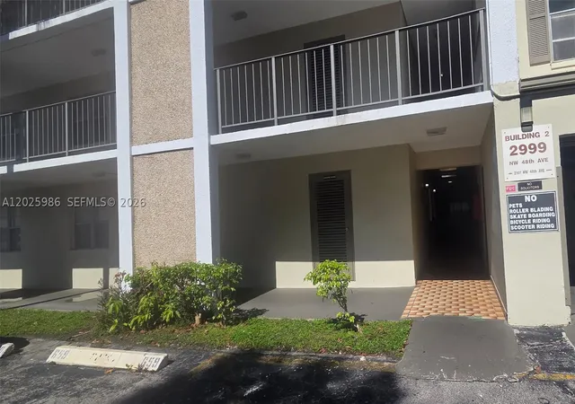 2999-nw-48th-ave-246-lauderdale-lakes-fl-33313/hzid_67a430ce