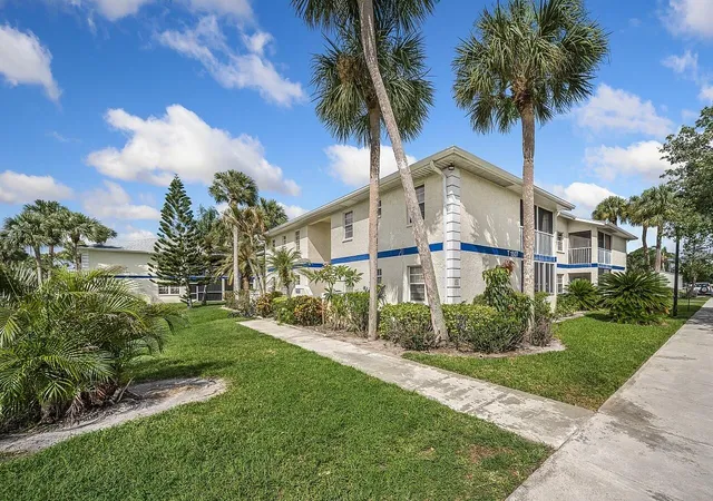 1507-se-royal-green-cir-102-port-st-lucie-fl-34952/hzid_cd311b7b