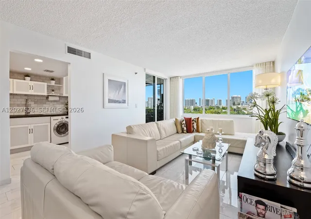 17890-dixie-603-north-miami-beach-fl-33160/hzid_dbbfb96e