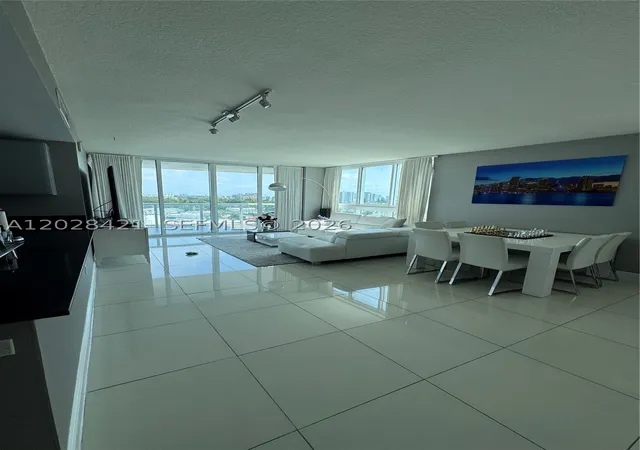 1861-nw-s-river-dr-906-miami-fl-33125/hzid_91594157