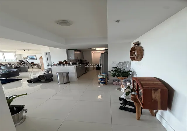 1871-nw-s-river-dr-1502-miami-fl-33125/hzid_45c4863d