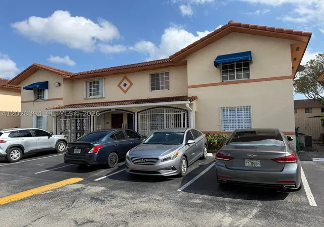 2212-w-74th-st-201-28-hialeah-fl-33016/hzid_141e9c19