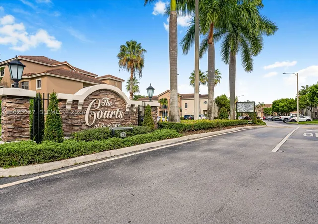 22551-sw-88th-pl-203-1-cutler-bay-fl-33190/hzid_9933293c