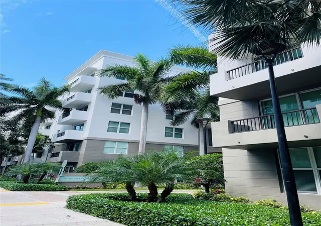 2401-ne-65th-st-408-fort-lauderdale-fl-33308/hzid_30c3511f