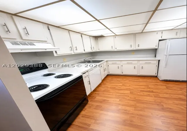 501-e-dania-beach-blvd-5-4d-dania-beach-fl-33004/hzid_40e7219b