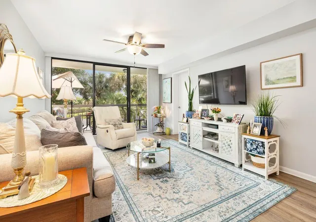 2401-village-blvd-305-west-palm-beach-fl-33409/hzid_b0670308