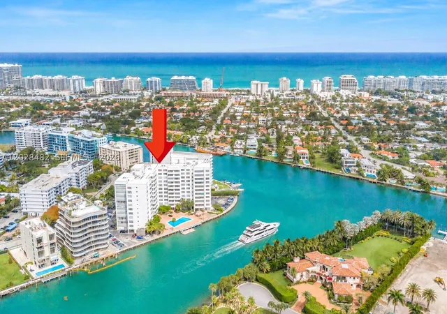 9102-w-bay-harbor-dr-3-c-bay-harbor-islands-fl-33154/hzid_c61795e2