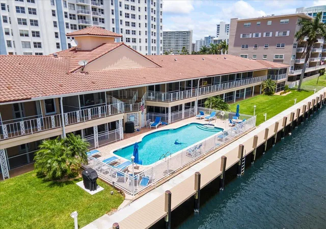 2864-ne-33rd-ct-205-fort-lauderdale-fl-33306/hzid_66c559e6