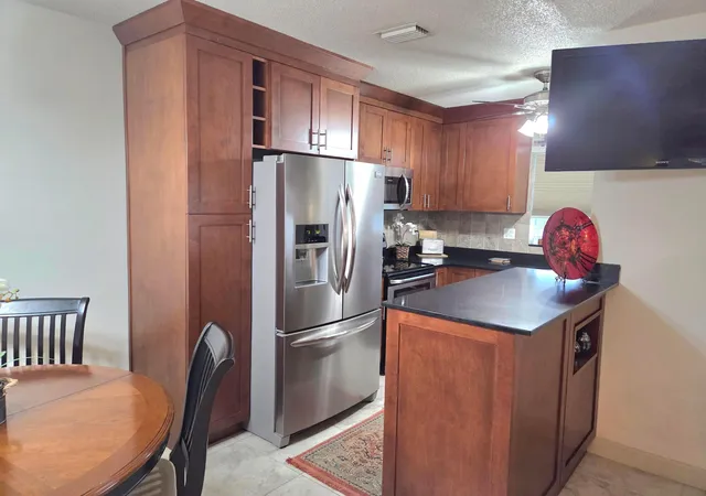 2100-ne-38th-st-ne-207-lighthouse-point-fl-33064/hzid_3b2bfe4c