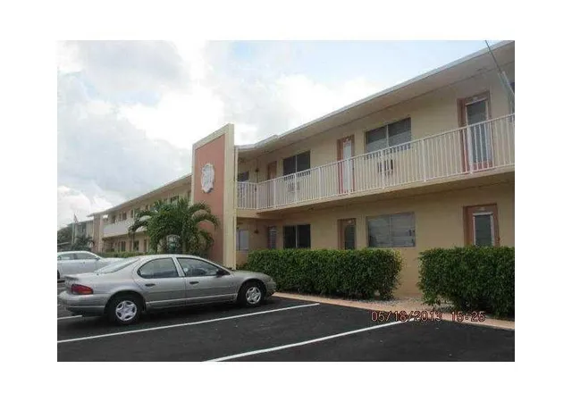 301-e-mcnab-rd-e-106-pompano-beach-fl-33060/hzid_fc6bd137