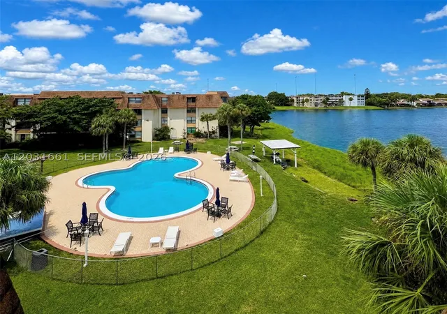 671-ne-195th-st-425-e-miami-fl-33179/hzid_11430f06