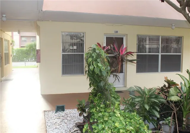 3071-nw-47th-ter-125-lauderdale-lakes-fl-33313/hzid_24813e3f