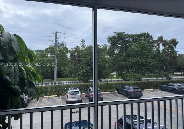 16950-w-dixie-hwy-a232-hwy-232-north-miami-beach-fl-33160/hzid_3fcf6a8b