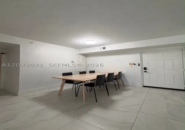 4540-nw-107th-ave-206-11-doral-fl-33178/hzid_4ed85ed5
