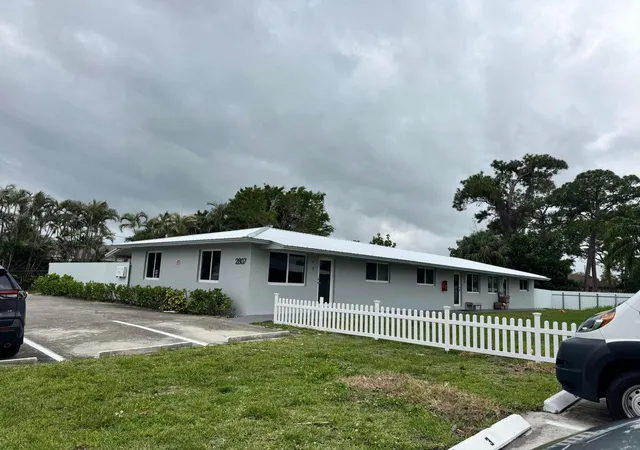 2785-reo-ln-1-palm-springs-fl-33461/hzid_3b0e4491