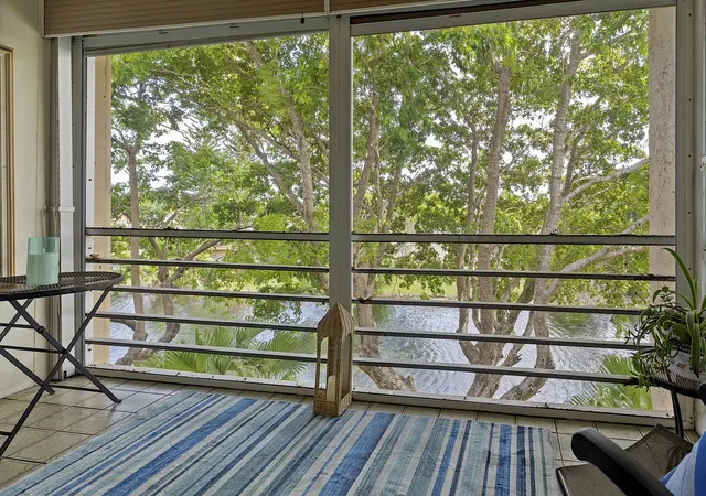 9370-sunrise-lakes-blvd-304-sunrise-fl-33322/hzid_09e0eed9