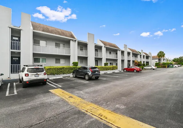 2860-sw-22nd-ave-4040-delray-beach-fl-33445/hzid_9d358c90