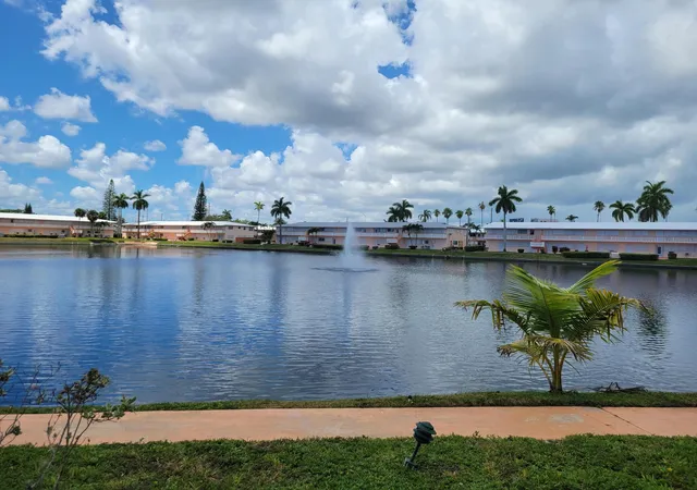 1015-sw-11th-ave-12k-hallandale-beach-fl-33009/hzid_fc14b14f