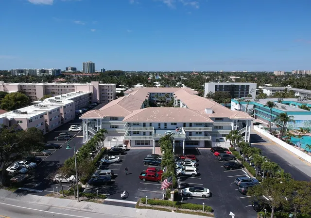 1461-s-ocean-blvd-328-lauderdale-by-the-sea-fl-33062/hzid_5f4ae959