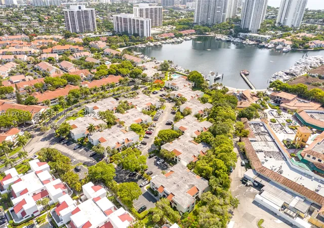 3578-magellan-cir-232-3-aventura-fl-33180/hzid_05add9eb