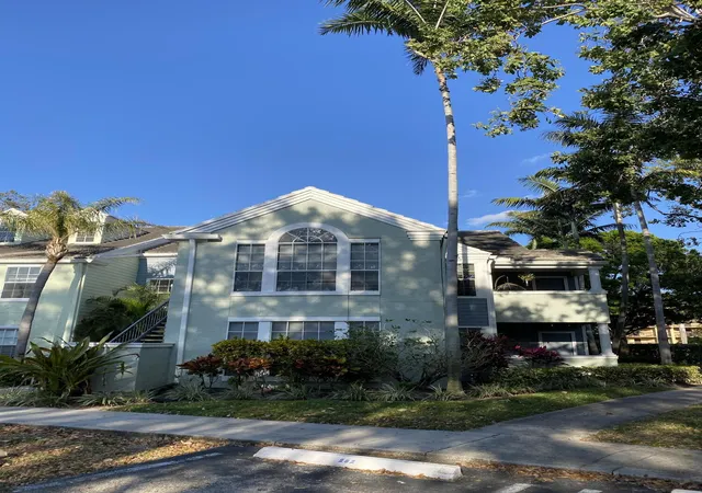 1020-crystal-wy-h-delray-beach-fl-33444/hzid_403bedab