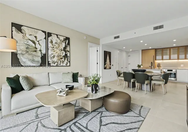 2200-brickell-ave-219-miami-fl-33129/hzid_a4bdf566