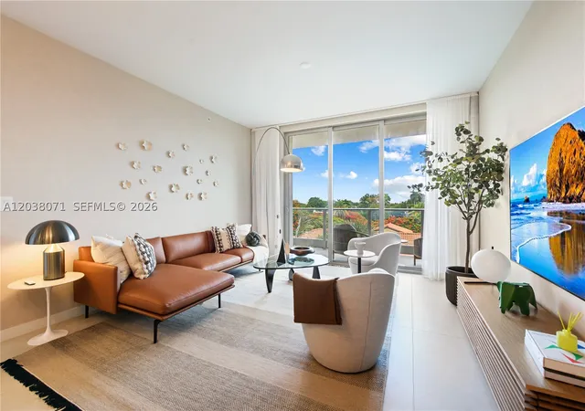 2200-brickell-ave-308-miami-fl-33129/hzid_617e5489